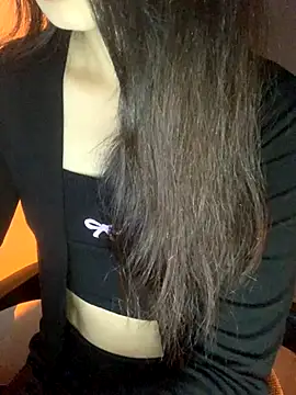 Snapshot of Tinasx56 chatting on 11-18-25, 03:49 Tinasx56 online show from 11-18-25, 03:49