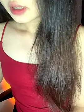 Snapshot of Tinasx56 chatting on 12-02-25, 02:28 Tinasx56 online show from 12-02-25, 02:28