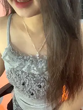 Snapshot of Tinasx56 chatting on 12-18-25, 04:46 Tinasx56 online show from 12-18-25, 04:46