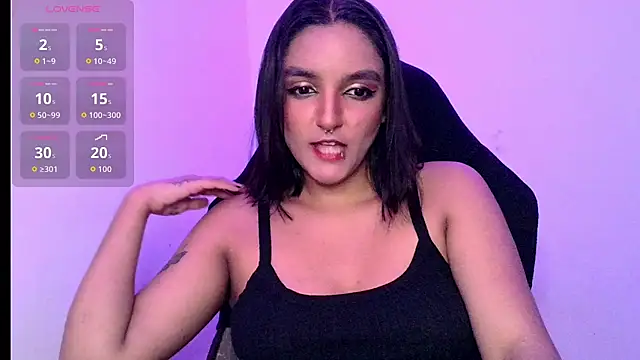 Snapshot of Ari_20_ chatting on 11-16-25, 09:09 Ari 20 online show from 11-16-25, 09:09