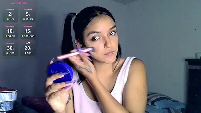 Ari 20  online show from 05-07-26, 01:11