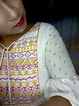 Snapshot of Soniya549 chatting on 10-14-25, 05:58 Soniya549 online show from 10-14-25, 05:58