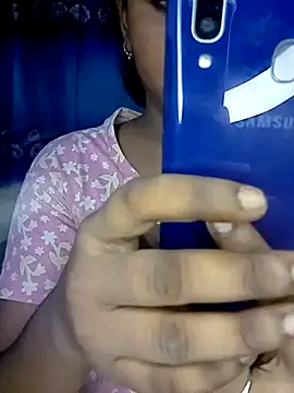 Snapshot of Soniya549 chatting on 10-17-25, 09:34 Soniya549 online show from 10-17-25, 09:34