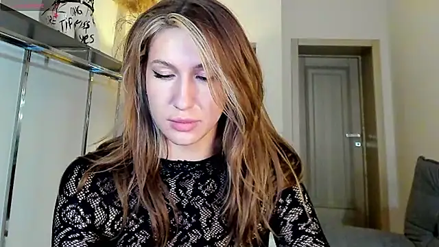 MariGven online show from 09-18-25, 02:41