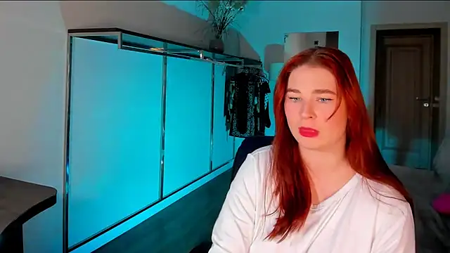 Snapshot of Meri_Cutte chatting on 02-20-26, 01:44 Meri Cutte online show from 02-20-26, 01:44