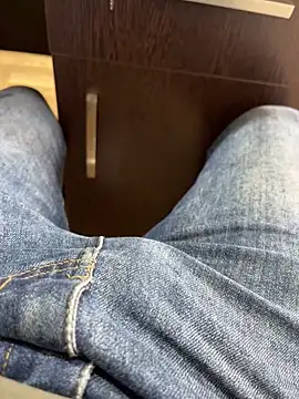 Cruel00 online show from 10-22-25, 09:53