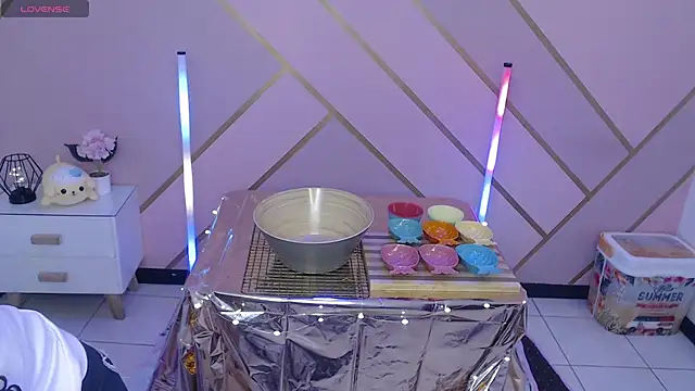 Giaa rossi online show from 10-29-25, 02:52