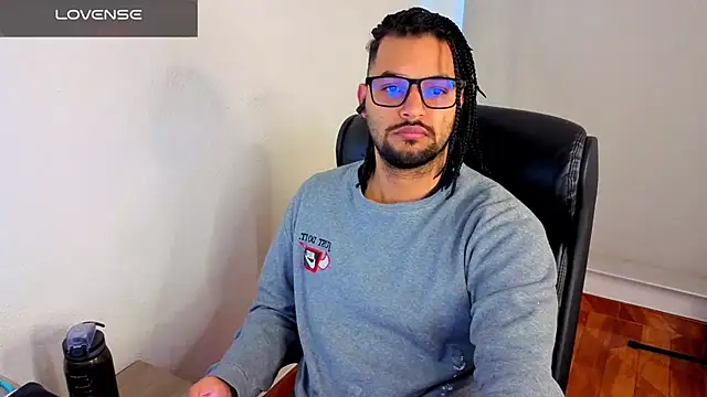 Ernesto-Rodriguez82 online show from 04-04-26, 11:29