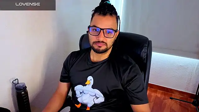 Ernesto-Rodriguez82 online show from 04-06-26, 03:35