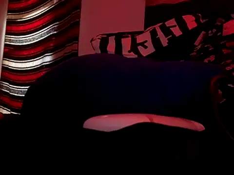 Taydagr8 online show from 11-18-25, 03:16