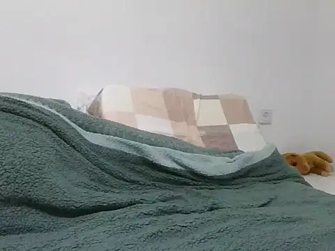 Snapshot of fergi1999 chatting on 02-13-26, 03:52 fergi1999 online show from 02-13-26, 03:52