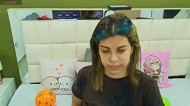 Snapshot of gisell_gomez chatting on 10-19-25, 12:06 gisell gomez online show from 10-19-25, 12:06