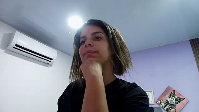 Snapshot of gisell_gomez chatting on 03-02-26, 07:54 gisell gomez online show from 03-02-26, 07:54