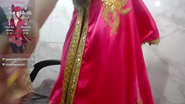 Snapshot of kairadayamai chatting on 10-18-25, 11:55 kairadayamai online show from 10-18-25, 11:55