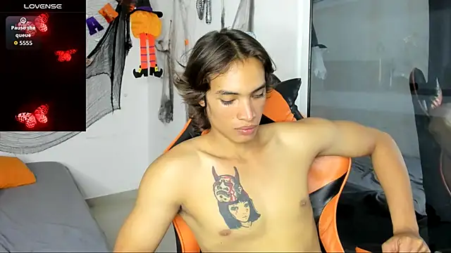 kenshi roa online show from 10-25-25, 04:09