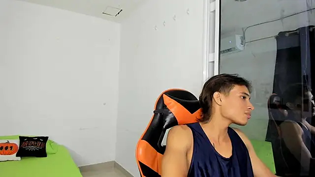 kenshi roa online show from 11-22-25, 04:22