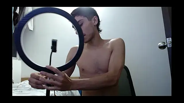 axel davis  online show from 10-03-25, 11:02