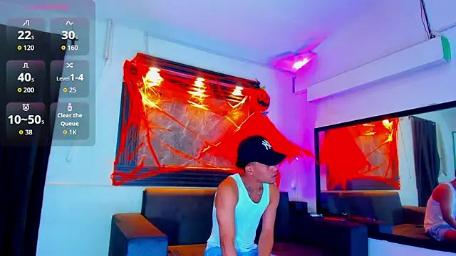 Snapshot of Rick_big chatting on 10-19-25, 04:24 Rick big online show from 10-19-25, 04:24