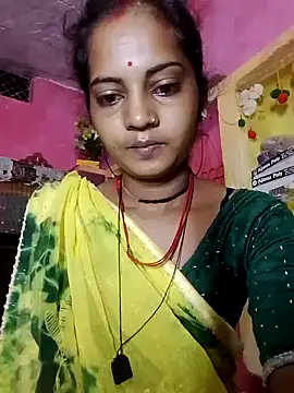 Snapshot of Hot_bbbb chatting on 09-11-25, 09:48 Hot bbbb online show from 09-11-25, 09:48