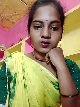 Snapshot of Hot_bbbb chatting on 10-09-25, 06:50 Hot bbbb online show from 10-09-25, 06:50