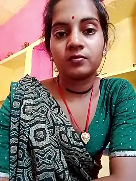 Snapshot of Hot_bbbb chatting on 10-11-25, 07:51 Hot bbbb online show from 10-11-25, 07:51