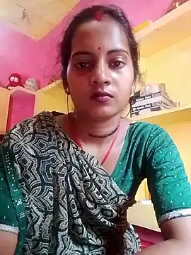 Snapshot of Hot_bbbb chatting on 10-19-25, 08:26 Hot bbbb online show from 10-19-25, 08:26