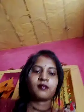 Hot bbbb online show from 04-17-26, 07:00