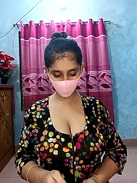 Cute Faria online show from 09-30-25, 03:50