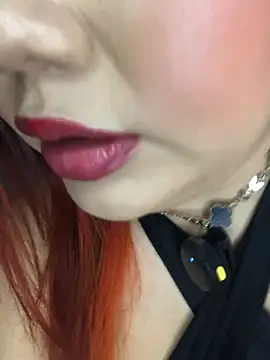 Snapshot of pamelalambert chatting on 04-25-26, 02:36 pamelalambert online show from 04-25-26, 02:36