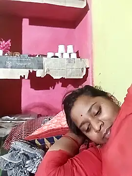 Hot crety online show from 04-21-26, 07:28