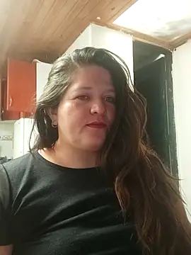 Daphne girlsex online show from 04-23-26, 01:57