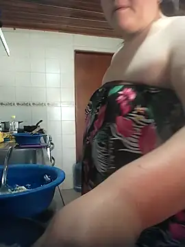 Daphne girlsex online show from 06-29-26, 12:05