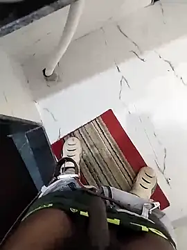 Snapshot of Wet_BunnyFun chatting on 09-26-25, 02:43 Wet BunnyFun online show from 09-26-25, 02:43