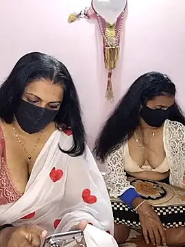 Snapshot of sneha_bebo chatting on 06-27-26, 02:34 sneha bebo online show from 06-27-26, 02:34