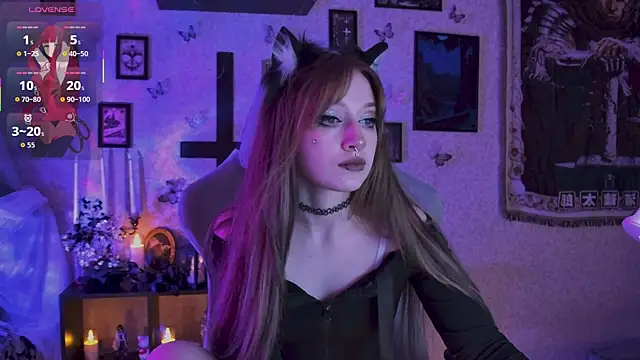 LiliLuna online show from 07-04-26, 07:53