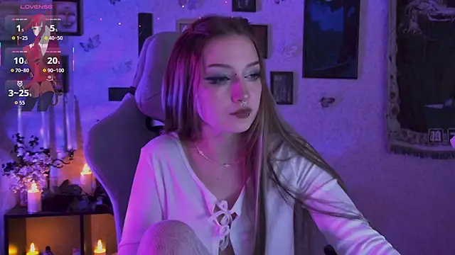 LiliLuna online show from 07-07-26, 10:25