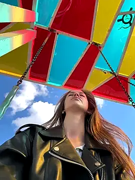 ElliRose online show from 09-17-25, 06:37