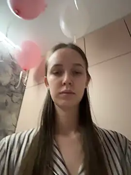 ElliRose online show from 02-26-26, 04:28