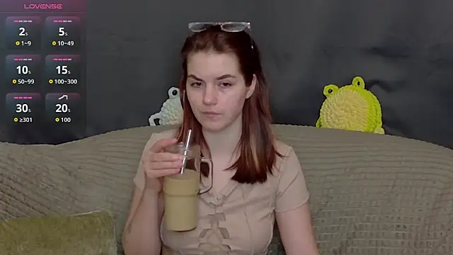 ElzaBlis online show from 11-09-25, 01:09