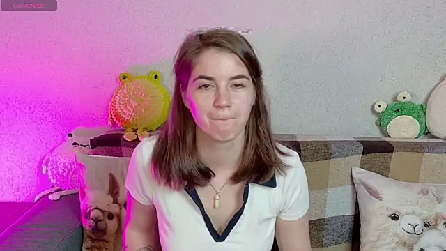 ElzaBlis online show from 06-17-26, 02:40