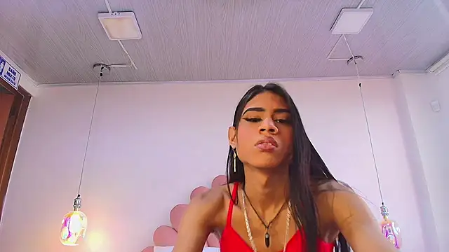 Snapshot of LissyAndrade chatting on 10-10-25, 07:13 LissyAndrade online show from 10-10-25, 07:13