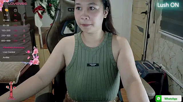 Snapshot of sweet-candy07 chatting on 11-19-25, 09:26 sweet-candy07 online show from 11-19-25, 09:26