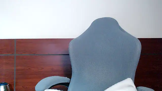 Snapshot of Cam-Ly chatting on 02-05-26, 11:20 Cam-Ly online show from 02-05-26, 11:20