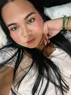Snapshot of YourThicc_bella chatting on 02-16-26, 03:19 YourThicc bella online show from 02-16-26, 03:19