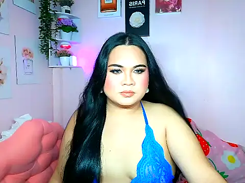 Snapshot of YourThicc_bella chatting on 07-21-26, 03:14 YourThicc bella online show from 07-21-26, 03:14