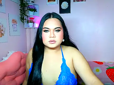 Snapshot of YourThicc_bella chatting on 07-25-26, 05:43 YourThicc bella online show from 07-25-26, 05:43