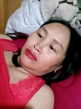 Snapshot of maple694 chatting on 11-04-25, 12:26 maple694 online show from 11-04-25, 12:26