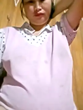 Snapshot of maple694 chatting on 11-09-25, 10:52 maple694 online show from 11-09-25, 10:52