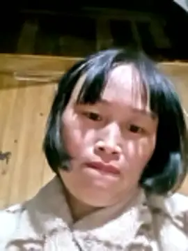 Snapshot of maple694 chatting on 11-21-25, 12:26 maple694 online show from 11-21-25, 12:26