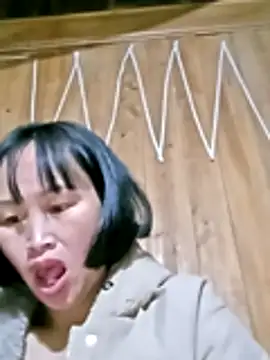 Snapshot of maple694 chatting on 11-26-25, 11:55 maple694 online show from 11-26-25, 11:55